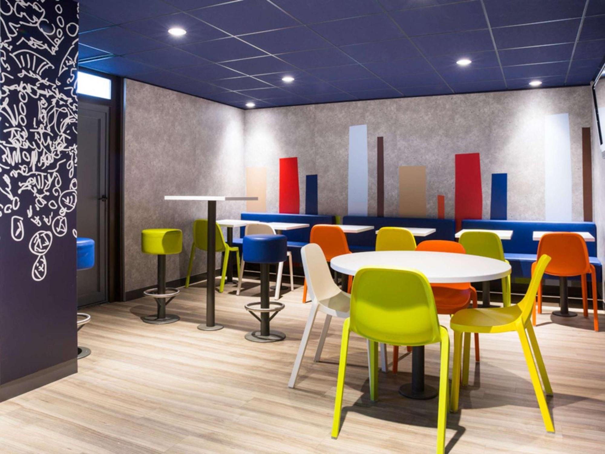 Ibis Budget Thonon Les Bains Экстерьер фото