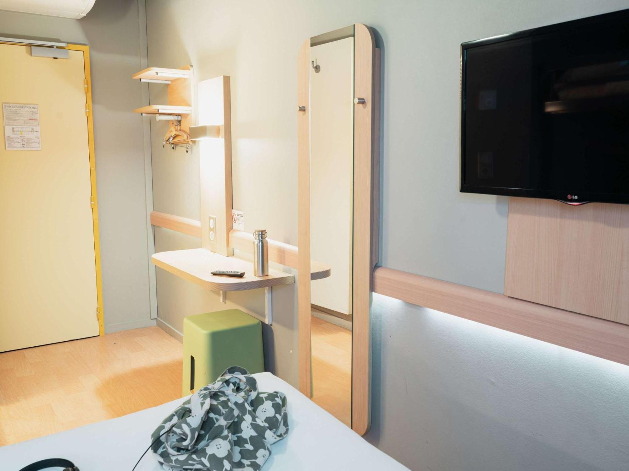 Ibis Budget Thonon Les Bains Экстерьер фото