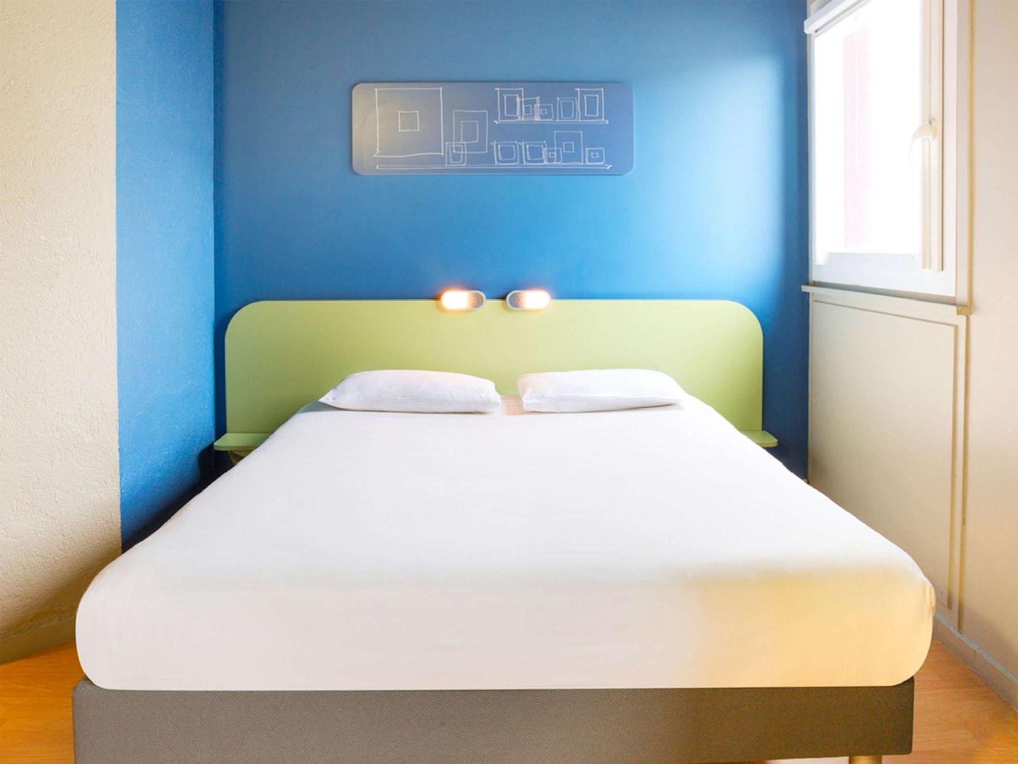 Ibis Budget Thonon Les Bains Экстерьер фото