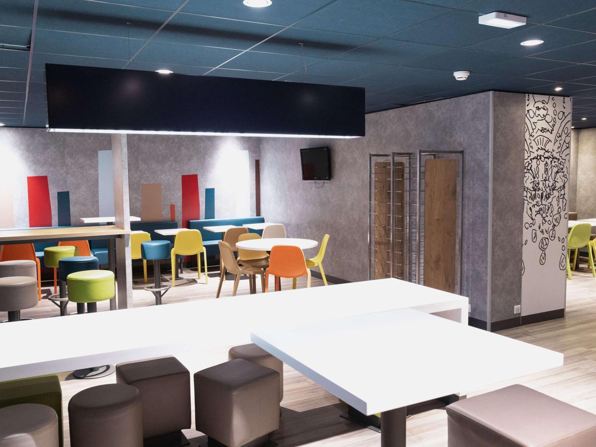 Ibis Budget Thonon Les Bains Экстерьер фото