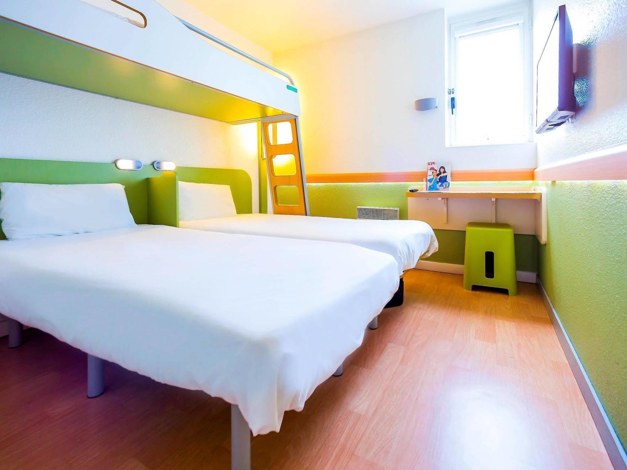 Ibis Budget Thonon Les Bains Экстерьер фото